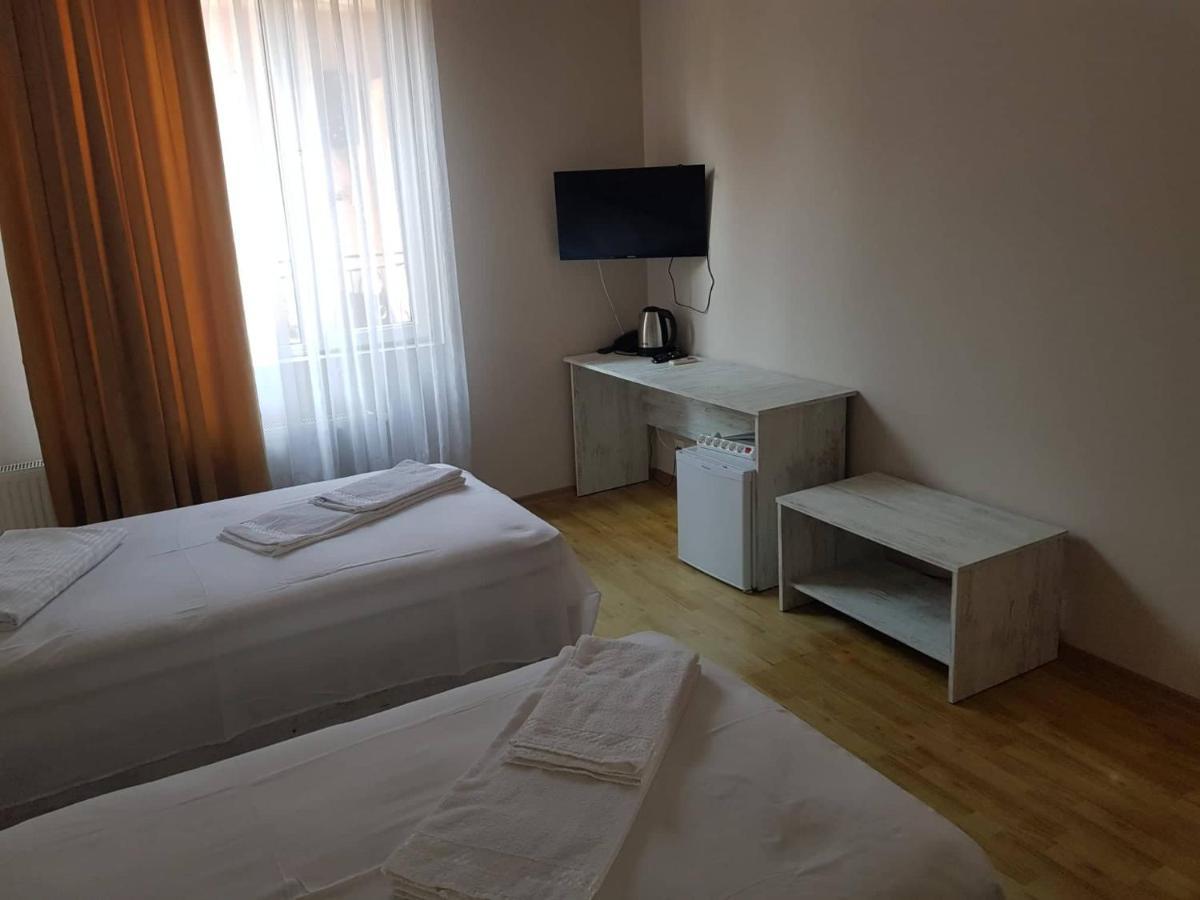 Prime Hotel Batumi Kültér fotó