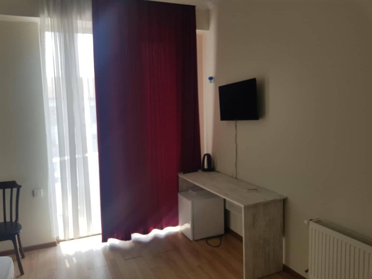 Prime Hotel Batumi Kültér fotó